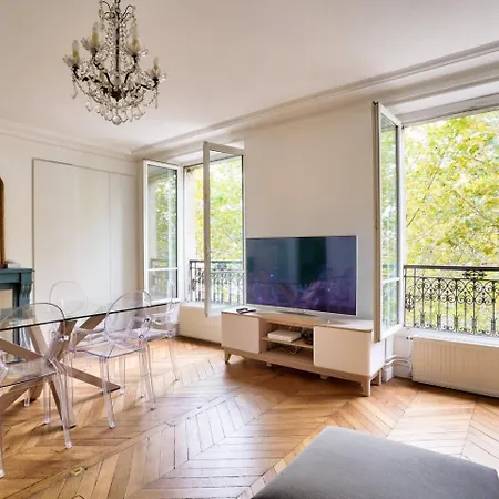 Sublime In The 17th District Apartamento